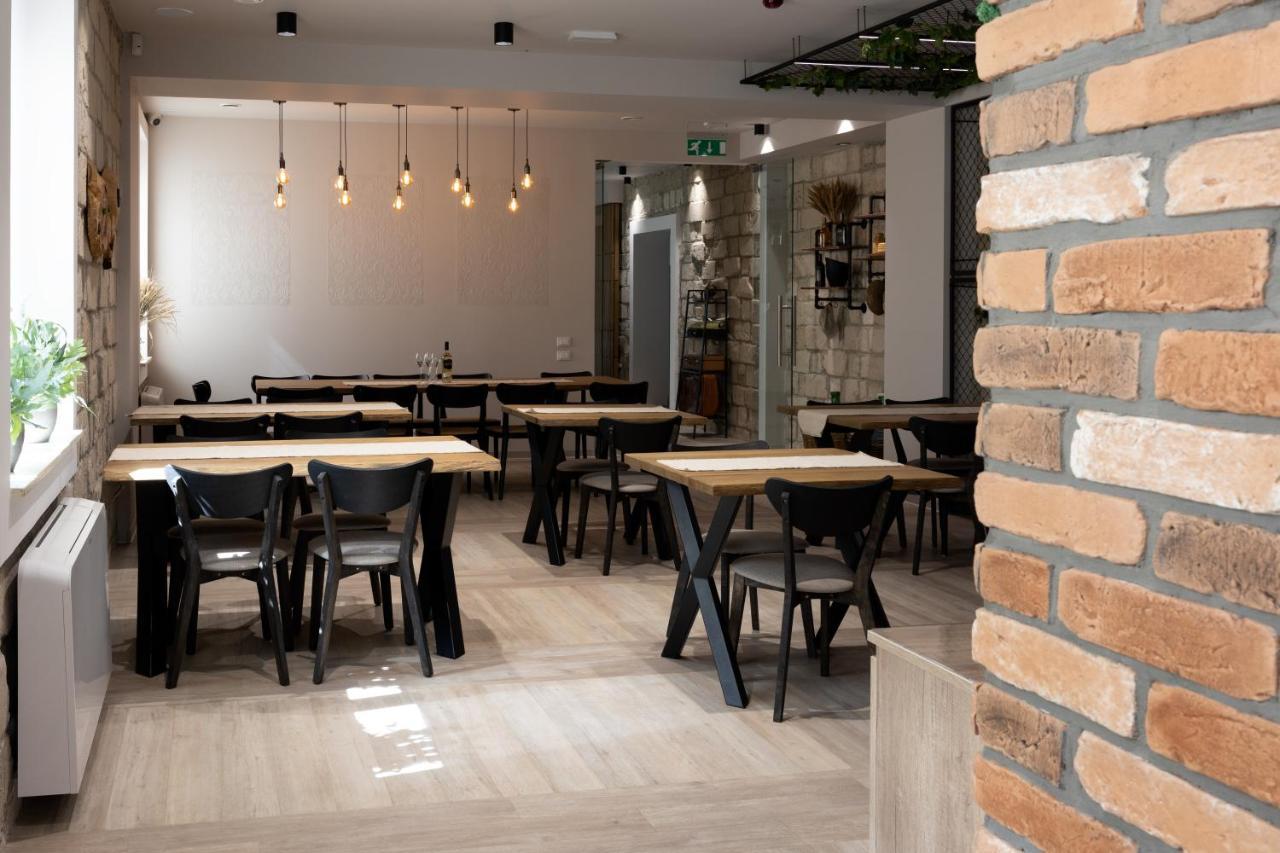 Ecodor Hotel Orhei Ngoại thất bức ảnh